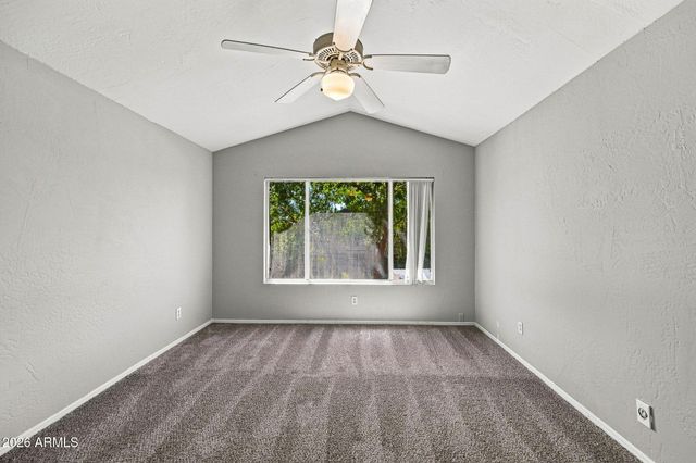 4826 W NORTHERN Avenue, Glendale, AZ 85301