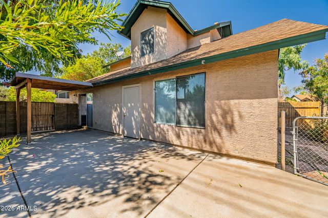 4826 W NORTHERN Avenue, Glendale, AZ 85301