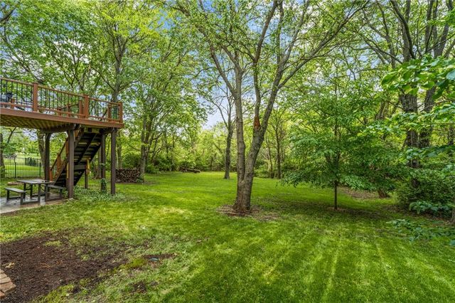 8923 NE 97th Street, Kansas City, MO 64157