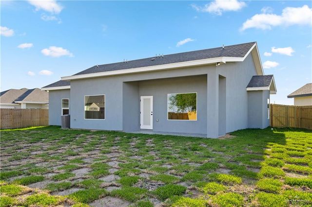 2022 Charity Circle, La Feria, TX 78559