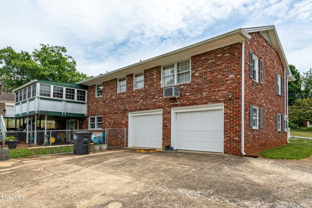 217 Upland Drive, Kingsport, TN 37663