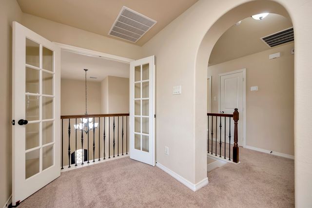 1009 Holston Hills Trail, Roanoke, TX 76262