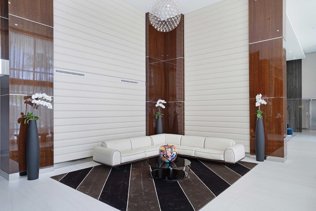 Image 10 of property listing at 155 E Boca Raton Road 822, Boca Raton, FL 33432