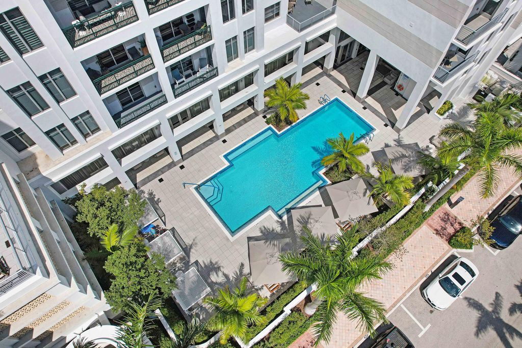 Image 15 of property listing at 155 E Boca Raton Road 822, Boca Raton, FL 33432