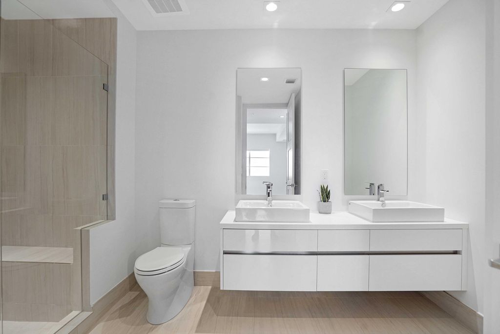 Image 33 of property listing at 155 E Boca Raton Road 822, Boca Raton, FL 33432