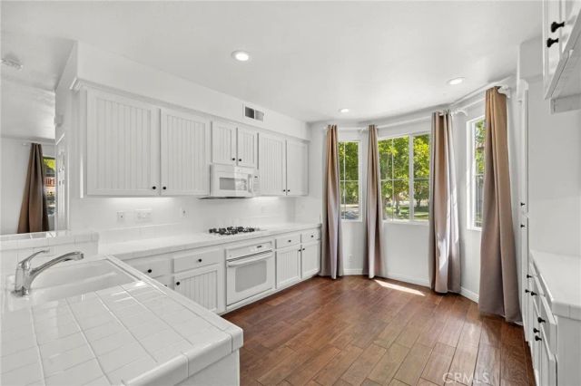 12 Danbury, Ladera Ranch, CA 92694