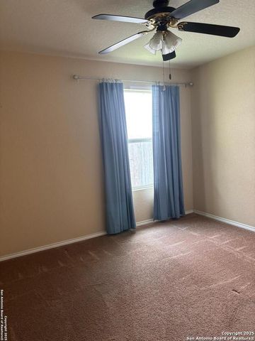 9511 Madison Crk, Converse, TX 78109