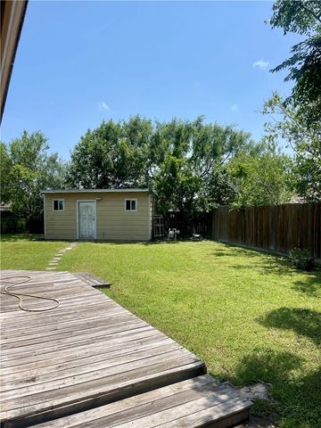 5485 Buggywhip Dr, Corpus Christi, TX 78415