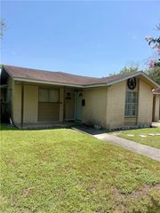 5485 Buggywhip Dr, Corpus Christi, TX 78415