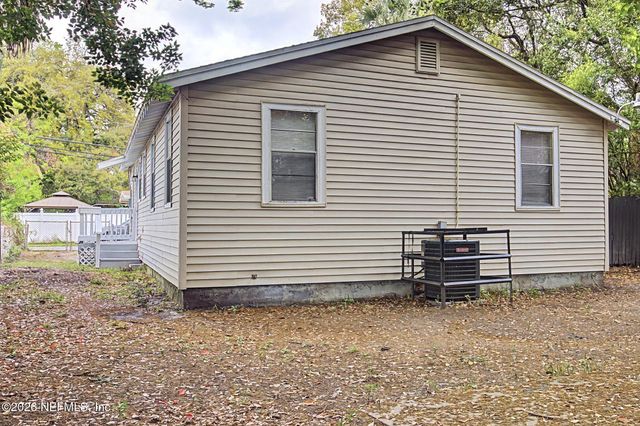 628 W 18TH Street, Jacksonville, FL 32206