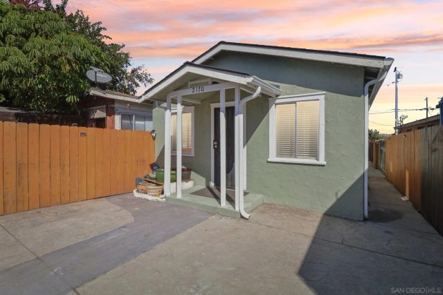 2170 Ocean View Blvd, San Diego, CA 92113