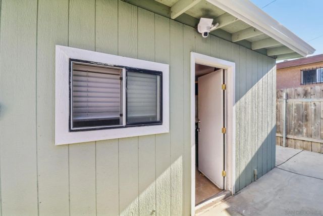 2170 Ocean View Blvd, San Diego, CA 92113