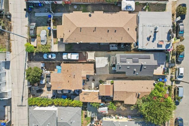 2170 Ocean View Blvd, San Diego, CA 92113