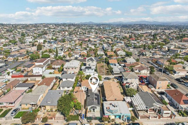 2170 Ocean View Blvd, San Diego, CA 92113