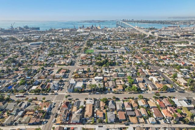 2170 Ocean View Blvd, San Diego, CA 92113