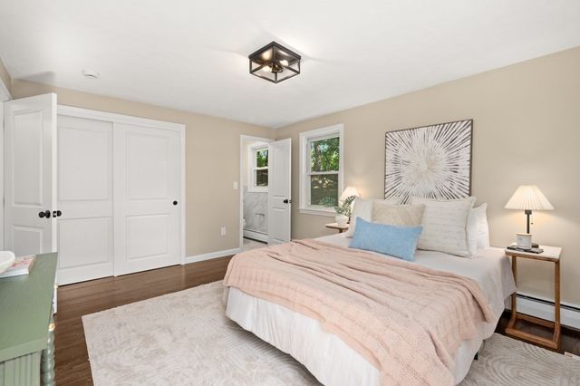 39 Doncaster Cir, Lynnfield, MA 01940