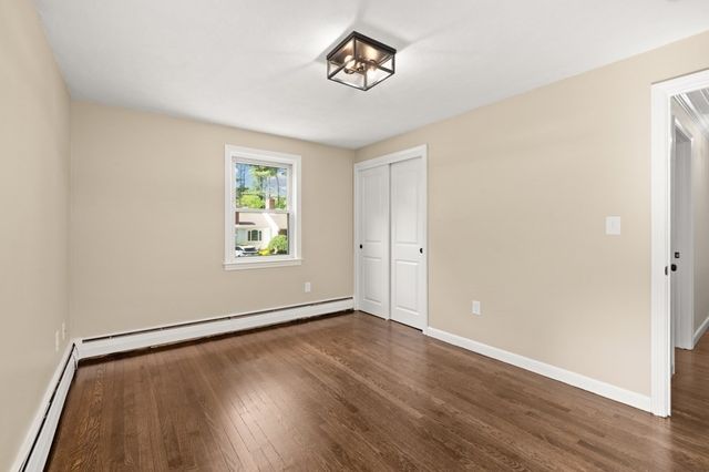 39 Doncaster Cir, Lynnfield, MA 01940