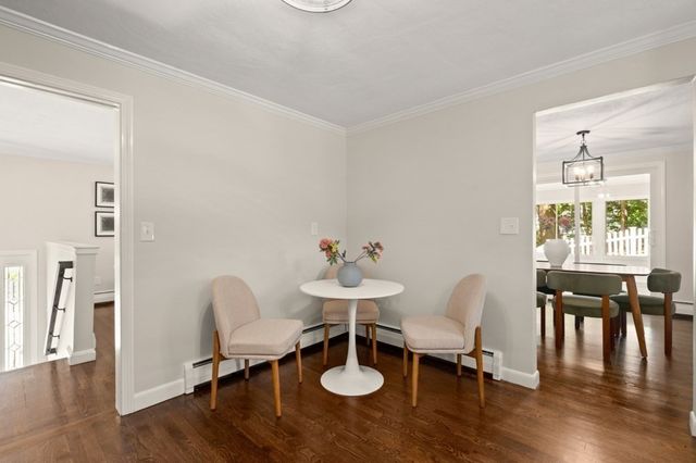 39 Doncaster Cir, Lynnfield, MA 01940