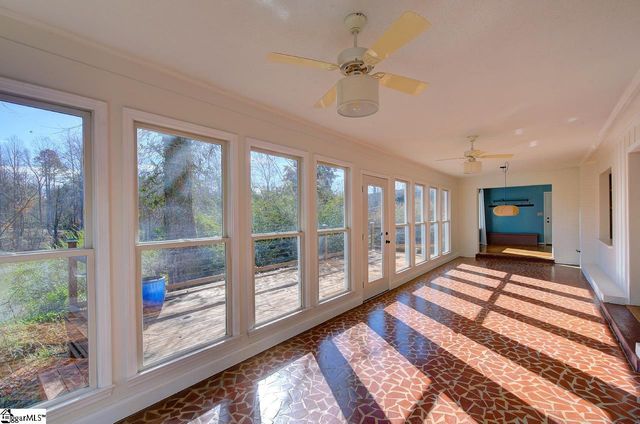 1212 Riveroak Road, Inman, SC 29349