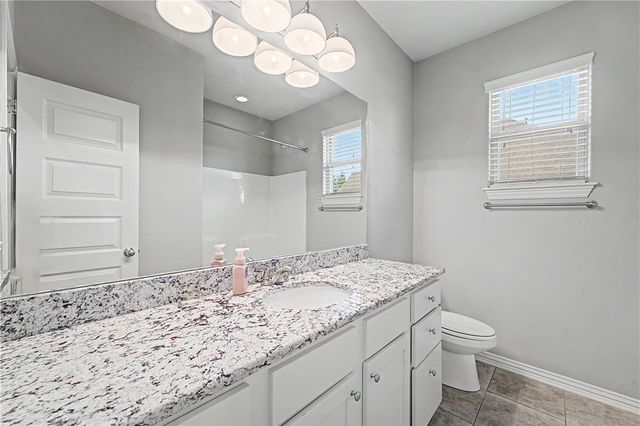 5904 67th Street, Cave Springs, AR 72718