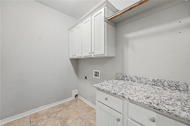 5904 67th Street, Cave Springs, AR 72718