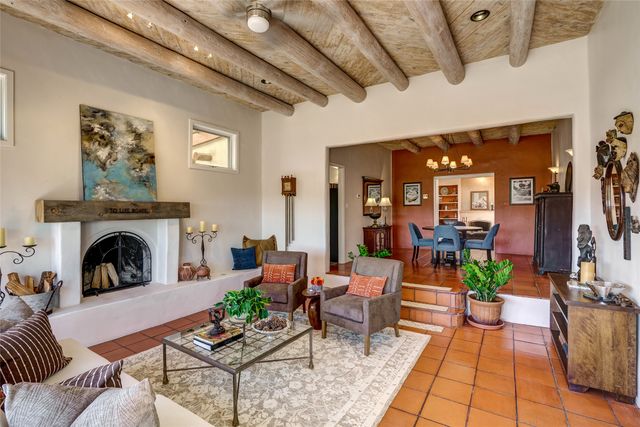 1 Blue Corn Trace, Santa Fe, NM 87508