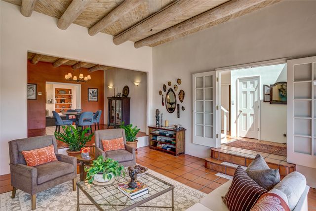 1 Blue Corn Trace, Santa Fe, NM 87508