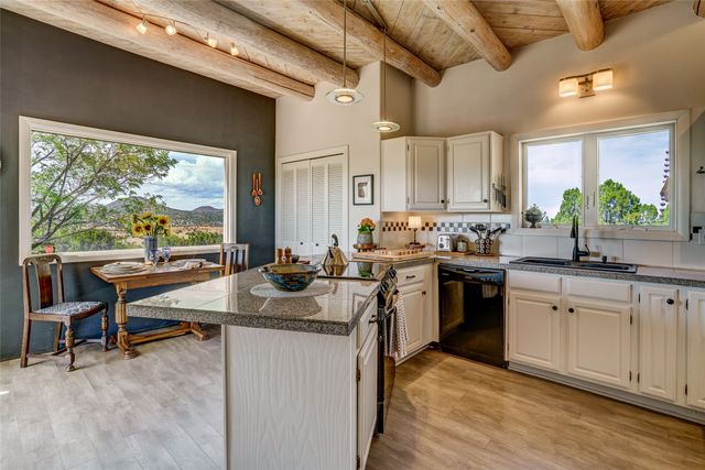 1 Blue Corn Trace, Santa Fe, NM 87508