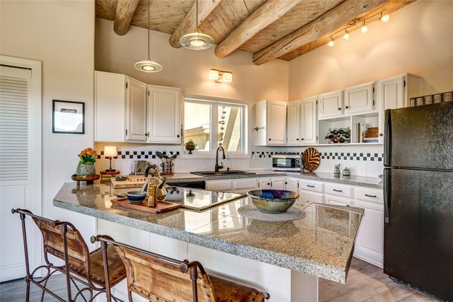 1 Blue Corn Trace, Santa Fe, NM 87508