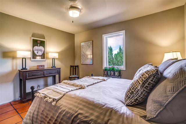 1 Blue Corn Trace, Santa Fe, NM 87508