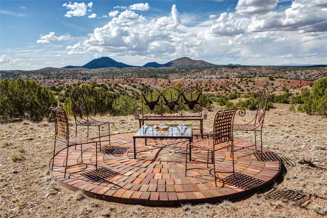 1 Blue Corn Trace, Santa Fe, NM 87508