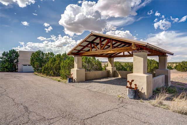 1 Blue Corn Trace, Santa Fe, NM 87508