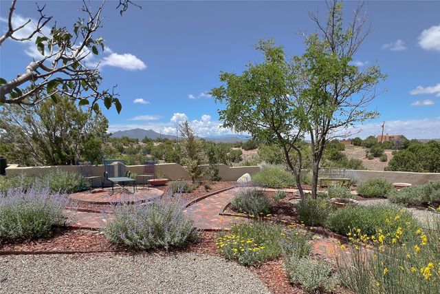 1 Blue Corn Trace, Santa Fe, NM 87508