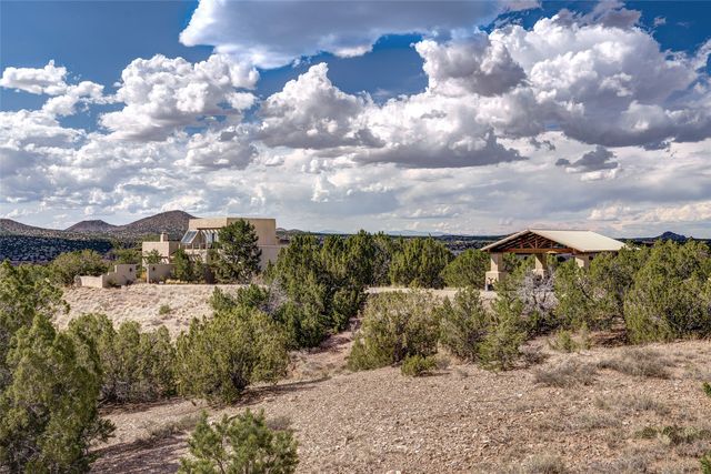 1 Blue Corn Trace, Santa Fe, NM 87508