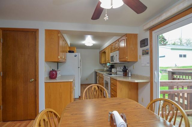 N3902 MARKET ROAD, Hortonville, WI 54944