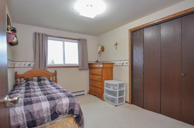 N3902 MARKET ROAD, Hortonville, WI 54944