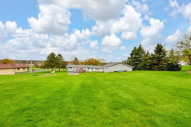 N3902 MARKET ROAD, Hortonville, WI 54944