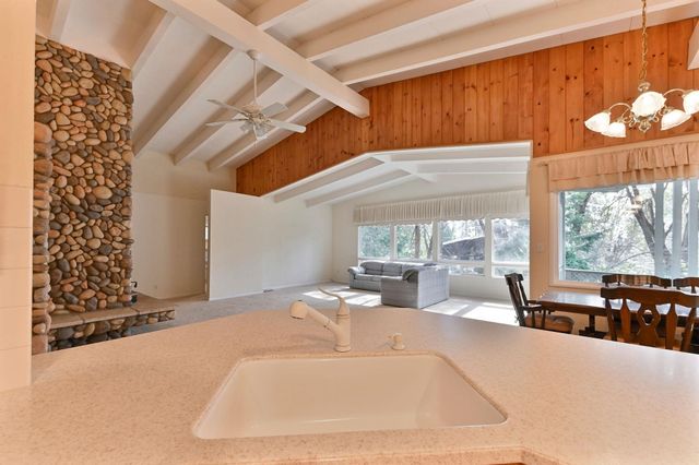 23343 Tanager Dr, Twain Harte, CA 95383