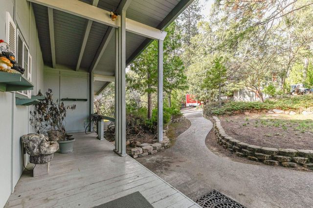 23343 Tanager Dr, Twain Harte, CA 95383