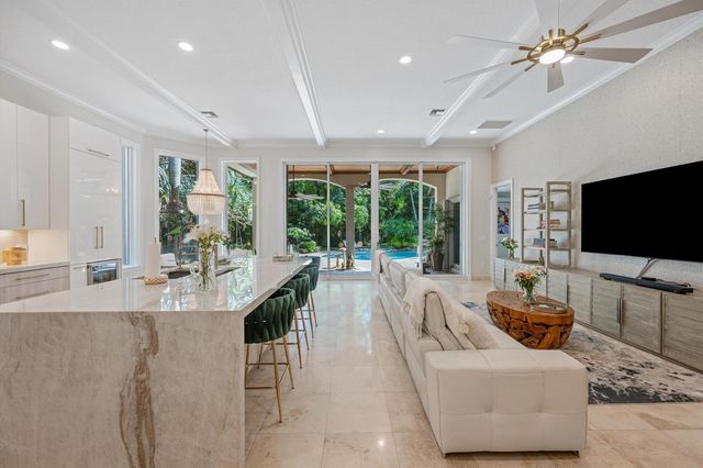 4699 Gleneagles Drive, Boynton Beach, FL 33436