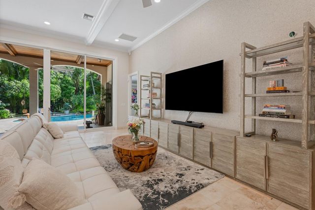4699 Gleneagles Drive, Boynton Beach, FL 33436