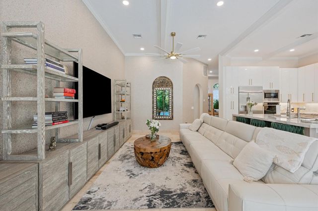 4699 Gleneagles Drive, Boynton Beach, FL 33436