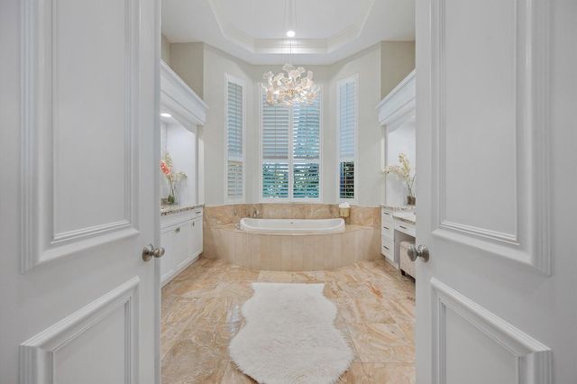 4699 Gleneagles Drive, Boynton Beach, FL 33436
