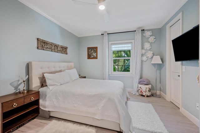4699 Gleneagles Drive, Boynton Beach, FL 33436