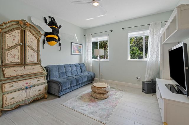 4699 Gleneagles Drive, Boynton Beach, FL 33436