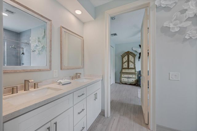 4699 Gleneagles Drive, Boynton Beach, FL 33436