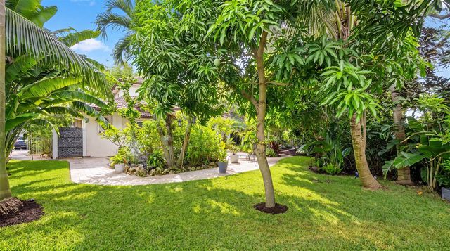 4699 Gleneagles Drive, Boynton Beach, FL 33436
