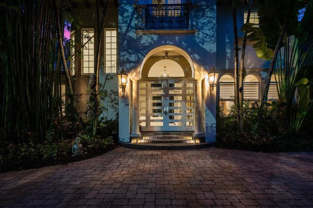 4699 Gleneagles Drive, Boynton Beach, FL 33436