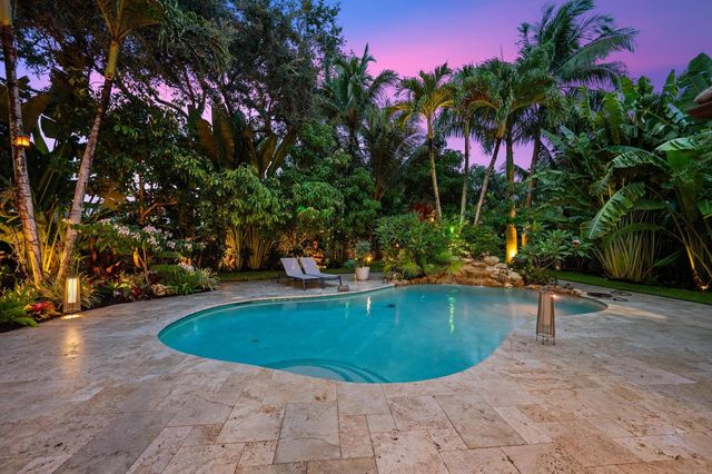 4699 Gleneagles Drive, Boynton Beach, FL 33436
