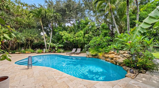 4699 Gleneagles Drive, Boynton Beach, FL 33436